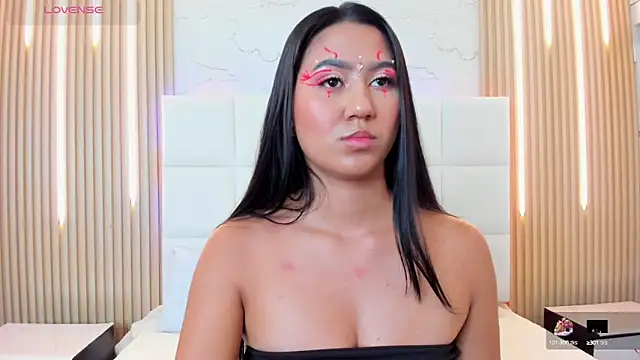 Iris Thompson  online show from 10-02-25, 05:11