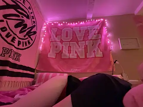 gingerbabe18 online show from 12-19-25, 11:29