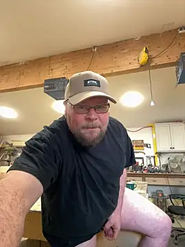 Snapshot of Thenakedjoiner1 chatting on 02-26-26, 10:15 Thenakedjoiner1 online show from 02-26-26, 10:15