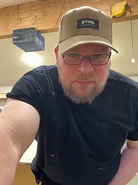 Snapshot of Thenakedjoiner1 chatting on 02-27-26, 04:51 Thenakedjoiner1 online show from 02-27-26, 04:51