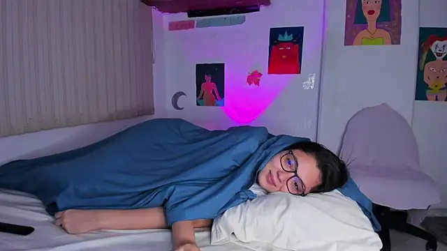 azumi cutiepie  online show from 03-11-25, 08:53