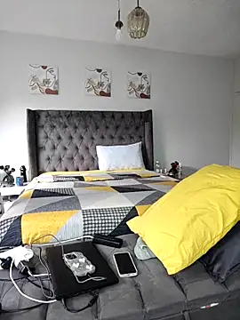 Drippincaty online show from 11-25-25, 08:47