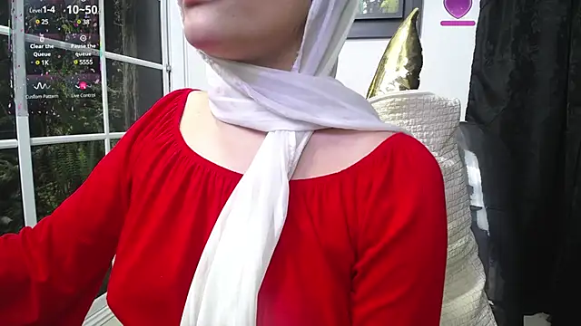 Snapshot of shantala_krisha chatting on 03-10-25, 11:55 shantala krisha online show from 03-10-25, 11:55