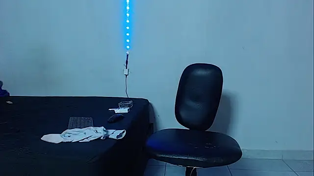 mikecoper 23 online show from 12-05-25, 01:32