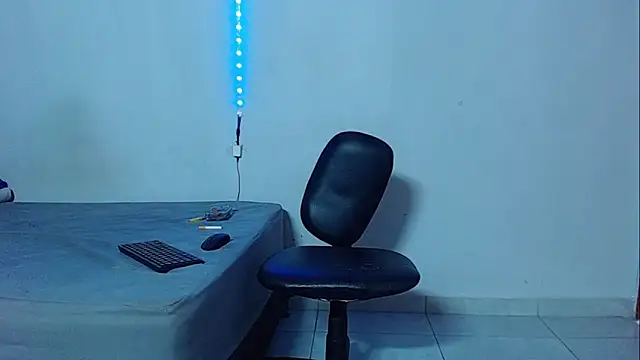 mikecoper 23 online show from 11-10-25, 02:00