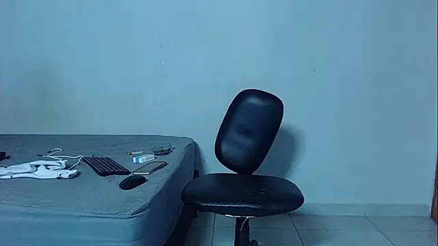 mikecoper 23 online show from 12-23-25, 02:33