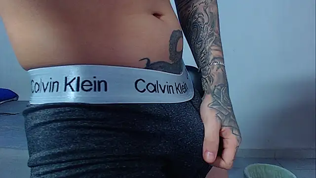 mikecoper 23 online show from 11-04-25, 01:59