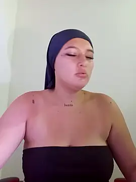 Celeste camila18 online show from 09-19-25, 12:20