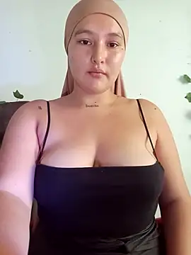 Celeste camila18 online show from 11-01-25, 07:30