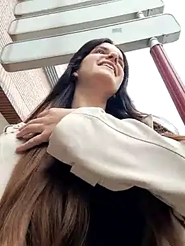 Snapshot of RaonXO chatting on 03-10-25, 11:23 RaonXO online show from 03-10-25, 11:23