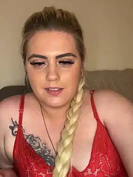 Snapshot of Blondiee3088 chatting on 01-26-25, 01:20 Blondiee3088 online show from 01-26-25, 01:20