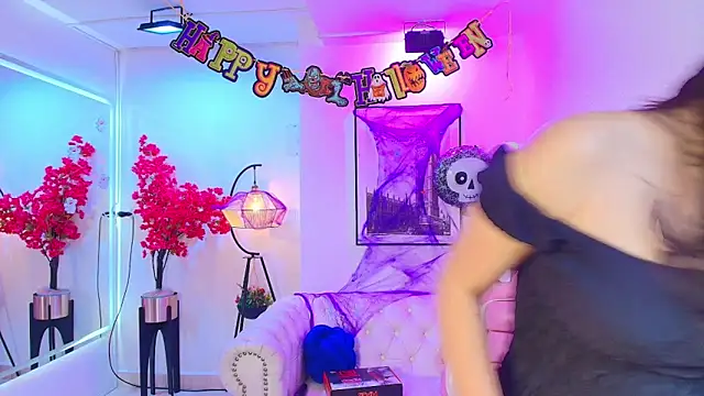 Miia bela online show from 10-30-25, 07:50