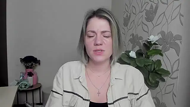 MariaSttone online show from 03-13-25, 07:28