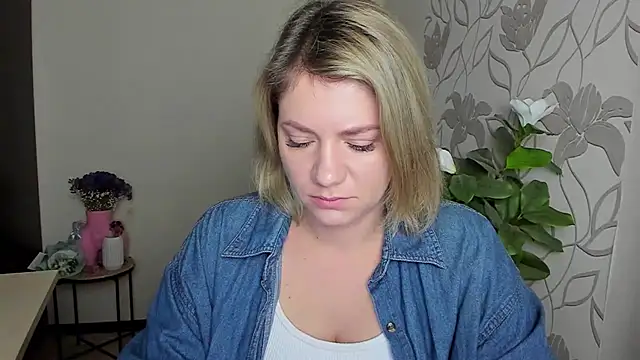 MariaSttone online show from 10-08-25, 10:17