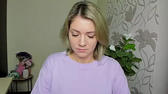 MariaSttone online show from 09-12-25, 08:47