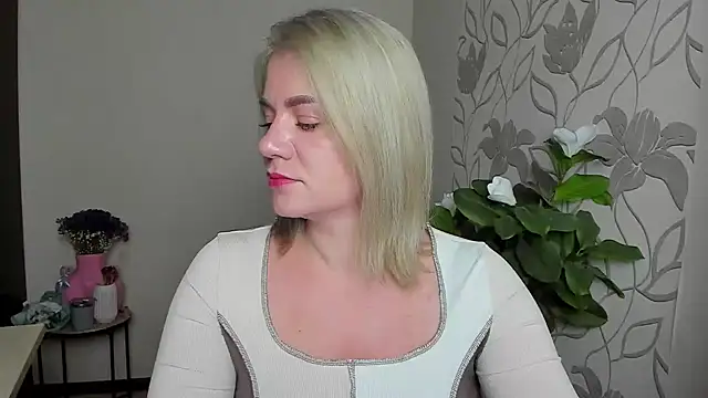 MariaSttone online show from 11-10-25, 10:26