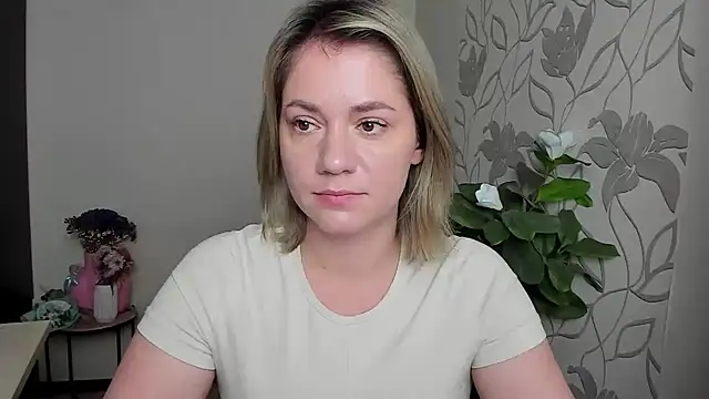 MariaSttone online show from 09-28-25, 10:44