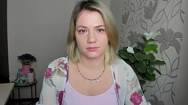 MariaSttone online show from 10-10-25, 08:59