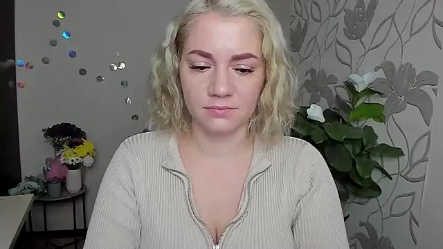 MariaSttone online show from 11-21-25, 12:37