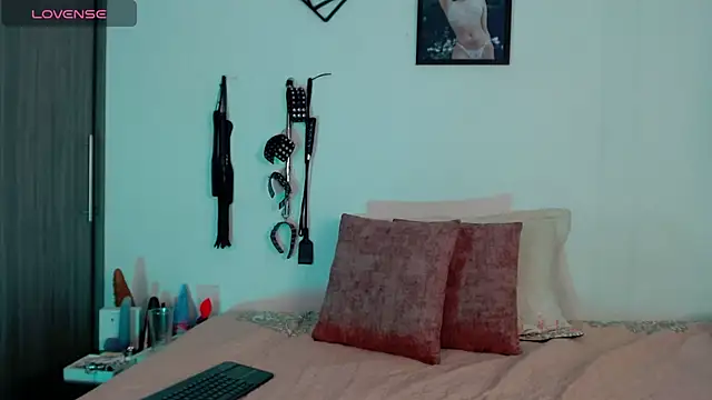 Snapshot of Alisson_Beckett chatting on 02-21-25, 06:37 Alisson Beckett online show from 02-21-25, 06:37