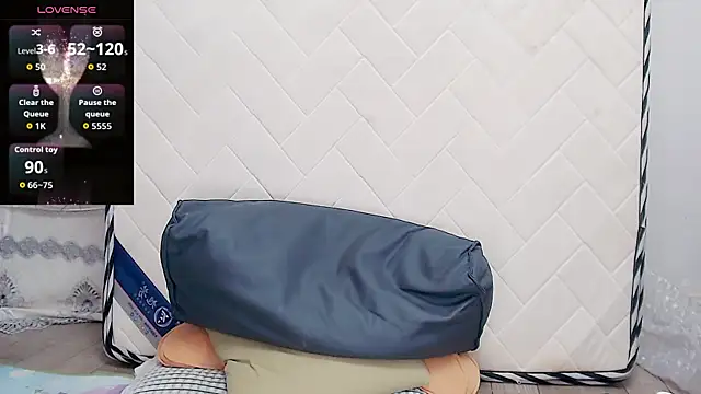 Snapshot of baoer-558 chatting on 10-18-25, 02:57 baoer-558 online show from 10-18-25, 02:57