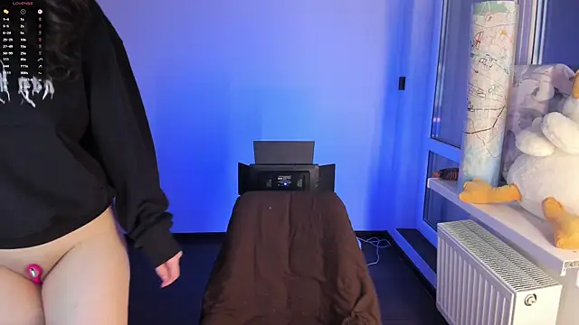 MonicaRocket online show from 12-17-25, 10:53