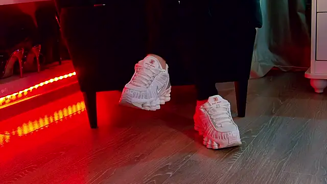 FeetVibe online show from 11-28-25, 08:25