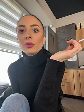 FeetVibe online show from 10-29-25, 08:24