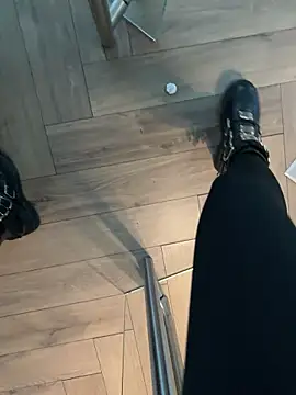 FeetVibe online show from 03-11-26, 05:23