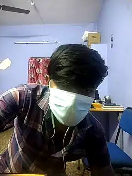 Snapshot of Tamilandteluguboy14 chatting on 10-29-25, 12:48 Tamilandteluguboy14 online show from 10-29-25, 12:48