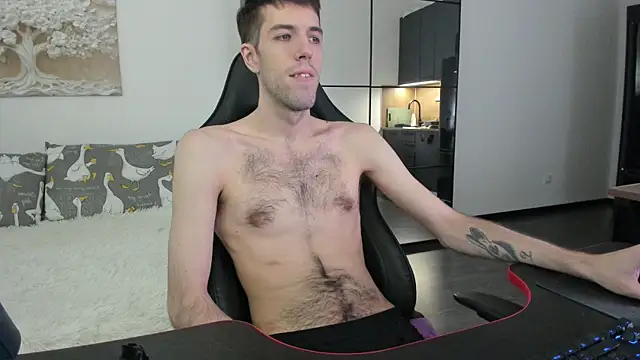 White Dylan online show from 12-17-25, 09:36