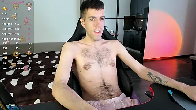 White Dylan online show from 03-21-25, 04:49