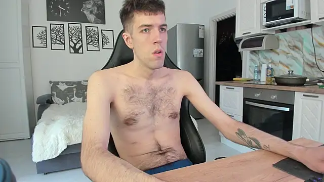 White Dylan online show from 06-15-26, 04:50