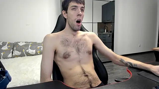 White Dylan online show from 11-17-25, 04:16