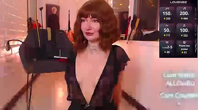 Snapshot of Sandralawrence chatting on 01-20-25, 08:07 Sandralawrence online show from 01-20-25, 08:07