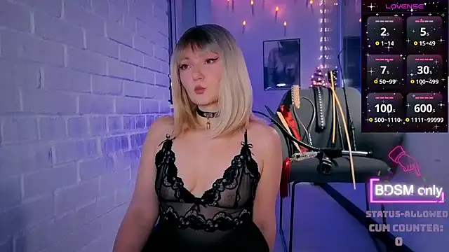 Snapshot of Sandralawrence chatting on 01-17-26, 09:40 Sandralawrence online show from 01-17-26, 09:40