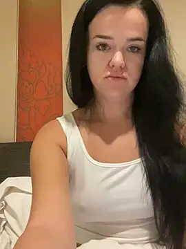 English-Chloe96 online show from 02-01-26, 06:55