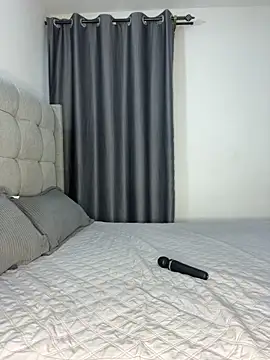 prettiepearl online show from 03-28-26, 04:57