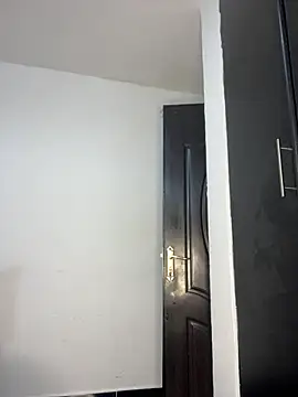 prettiepearl online show from 04-15-26, 03:27