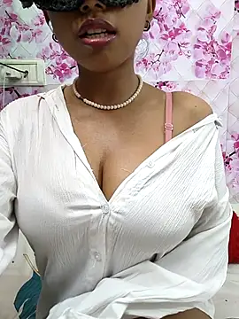 sandy naughty online show from 04-19-26, 04:41
