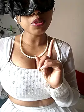 sandy naughty online show from 11-20-25, 10:05