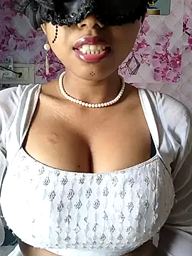 sandy naughty online show from 02-13-26, 08:03