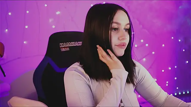 SerenaFerrera online show from 01-09-25, 12:14