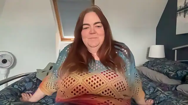 Snapshot of curvy-milf-abbie chatting on 02-24-26, 01:23 curvy-milf-abbie online show from 02-24-26, 01:23