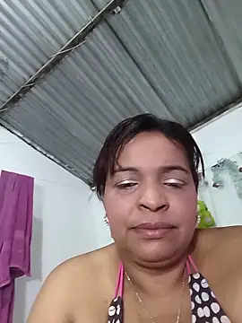  violetta - online show from 02-18-26, 09:50