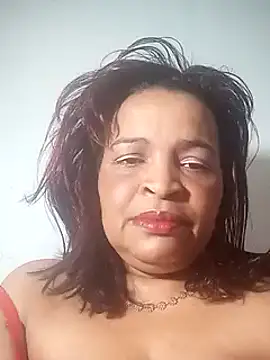 Snapshot of _violetta_- chatting on 03-16-25, 09:37  violetta - online show from 03-16-25, 09:37