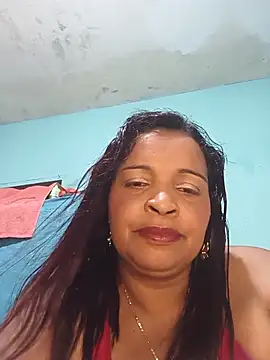 Snapshot of _violetta_- chatting on 07-08-26, 12:57 violetta - online show from 07-08-26, 12:57