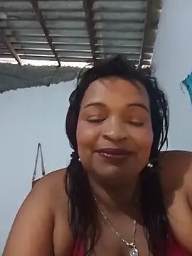 Snapshot of _violetta_- chatting on 06-04-26, 01:16 violetta - online show from 06-04-26, 01:16