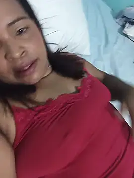 Snapshot of _violetta_- chatting on 07-02-26, 12:33 violetta - online show from 07-02-26, 12:33