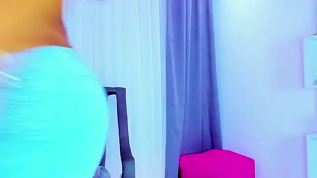 sofialina online show from 03-31-26, 06:54